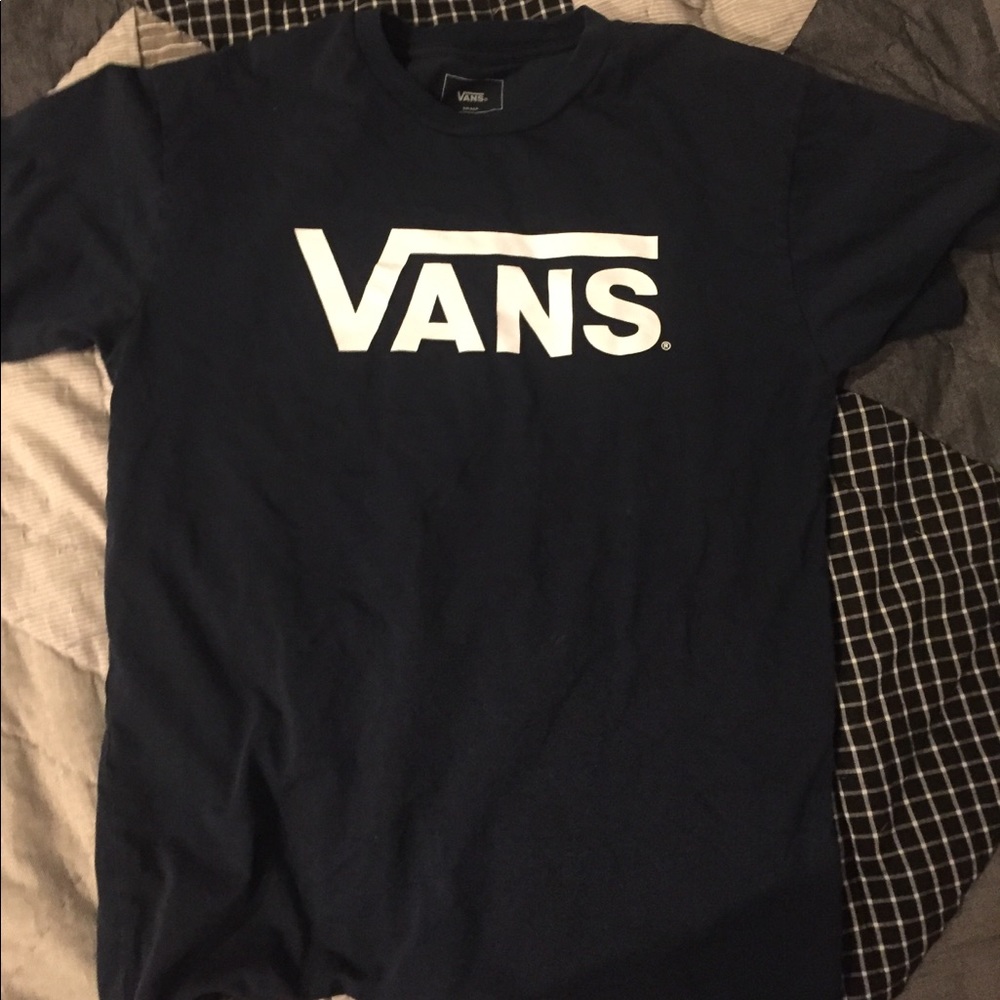 🎉HP🎉 Men’s Vans Tee